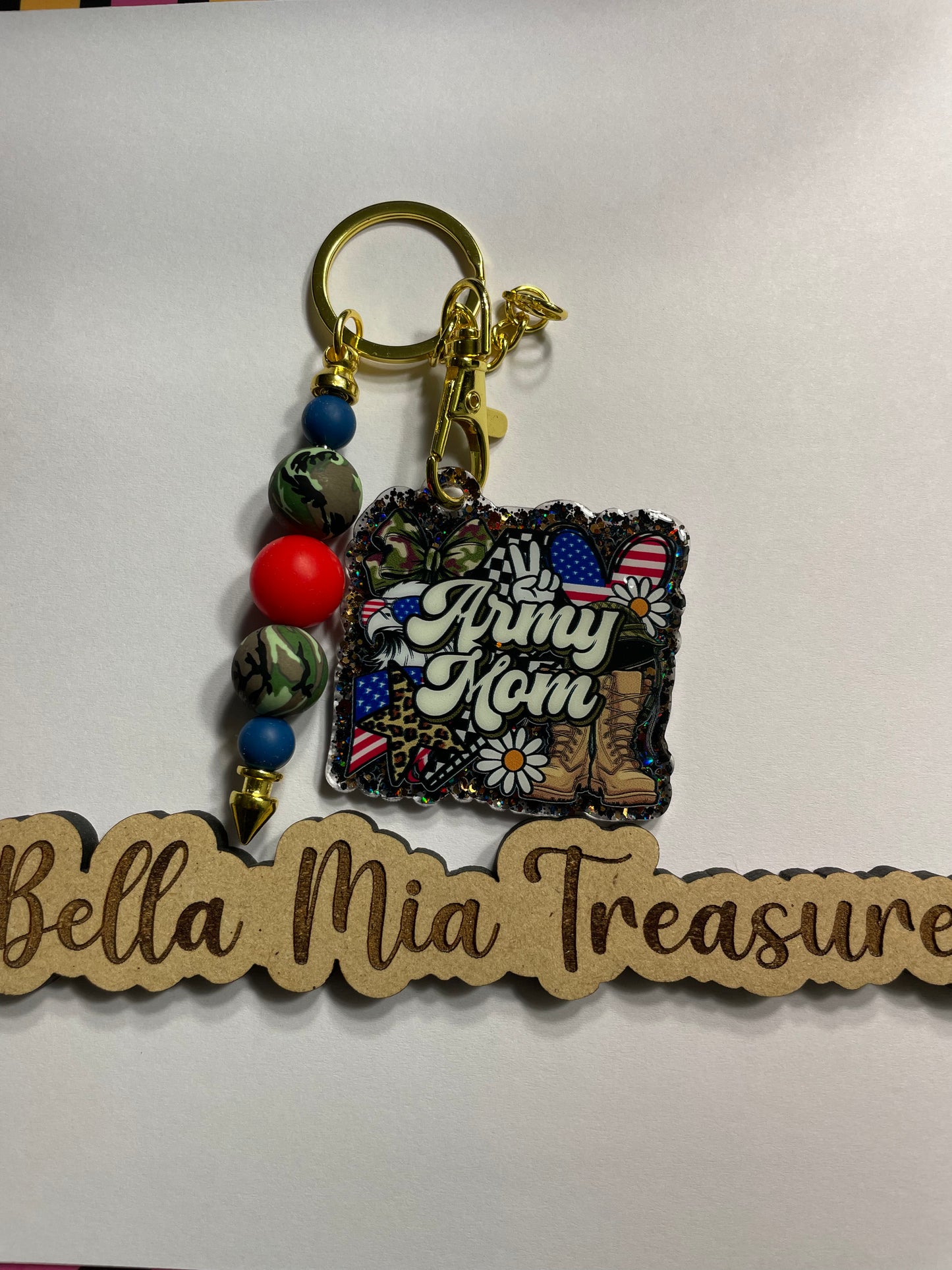 Army Mom keychain