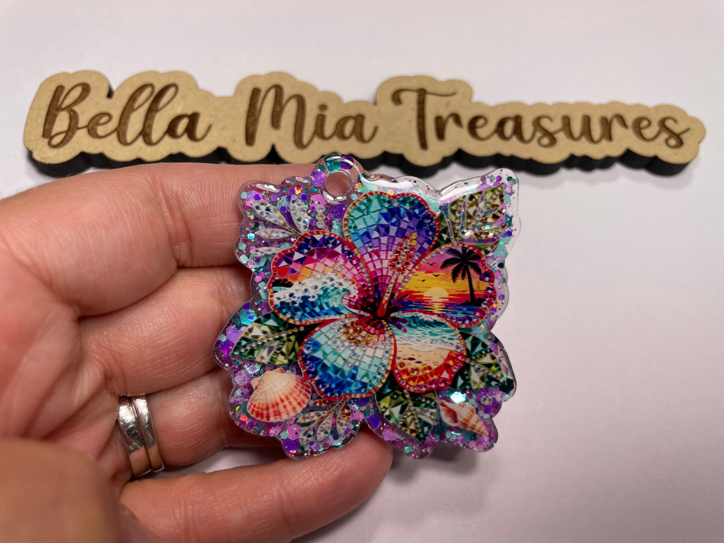 Hibiscus keychain