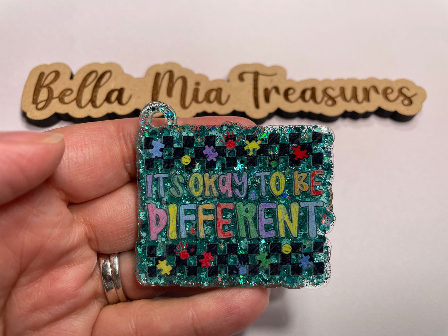 It's ok to be different keychain