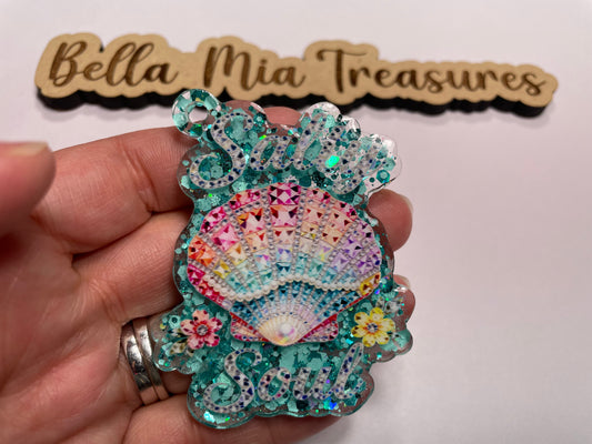 Seashell keychain