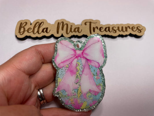 Pastel easter egg with bow keychain