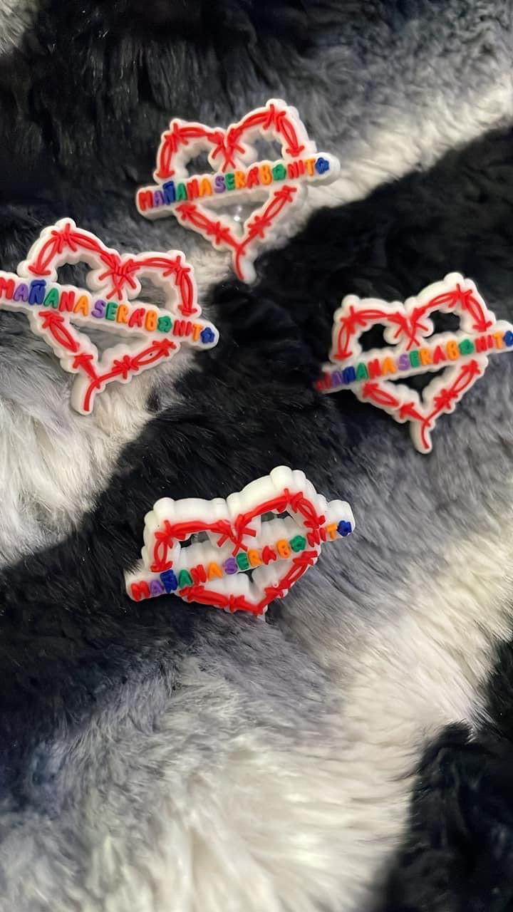 Straw Toppers