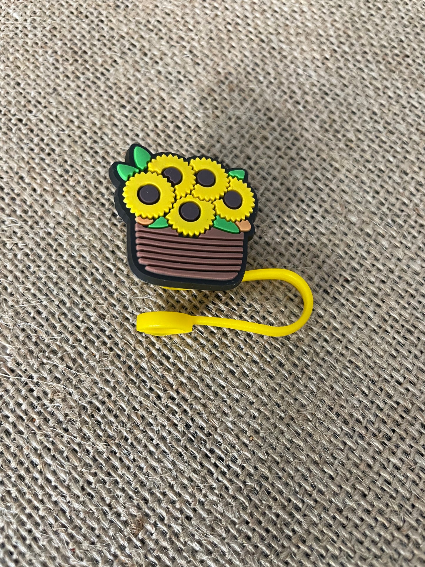 Straw Toppers